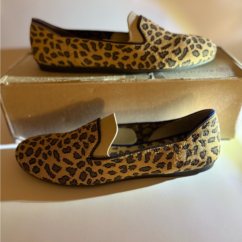 Rothys Leopard Print Women’s Slip-On Loafers - Tan/Black New in Box Size 7
